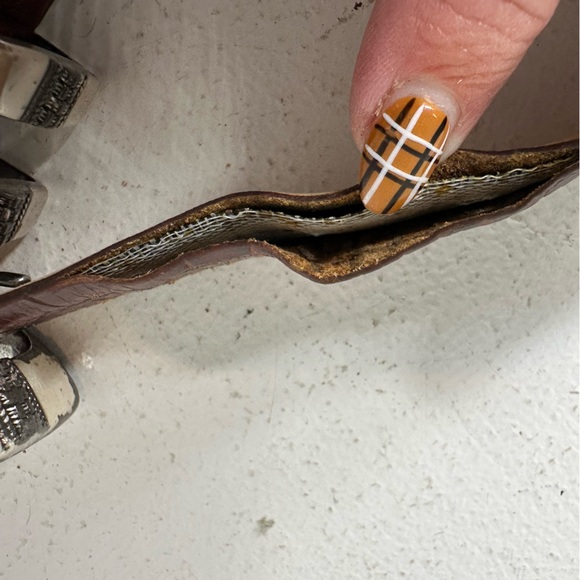 Vintage Genuine Italian Calfskin Belt w/ Western Silver Buckle Concho Size 44 - Picture 5 of 5